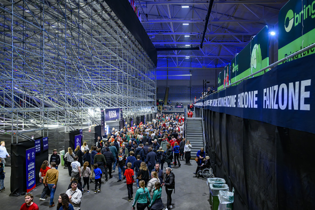 Oslo (Norwegen), 29. Januar 2025. Im Viertelfinale der Handball-Weltmeisterschaft der Männer trifft die deutsche Nationalmannschaft (Deutschland, GER, weiß) auf Portugal (POR, rot-grün).